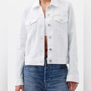GAP Icon White Denim Jacket ~ Never Worn ~ XL